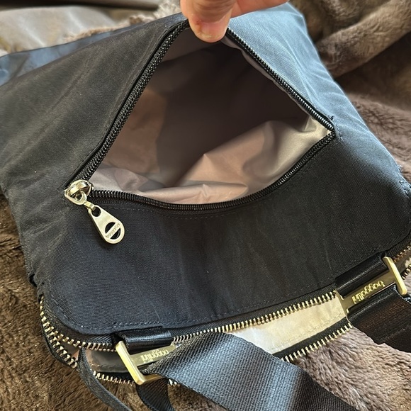 BAGGALLINI Black with Gold Crossbody Bag - Picture 8 of 11